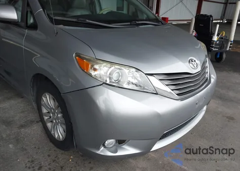2014 Toyota Sienna Xle V6 8 Passenger from USA, damaged, VIN 5TDYK3DC6ES458830